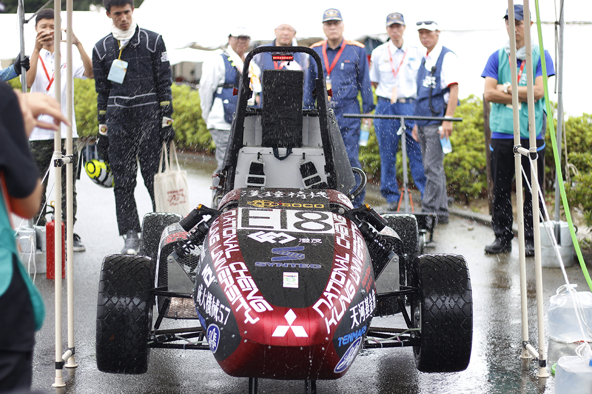 2019年9月以初生之犢之姿，進軍國際舞台，代表成大到日本靜岡參加為期５天的國際學生方程式賽車大賽（Formula SAE）
