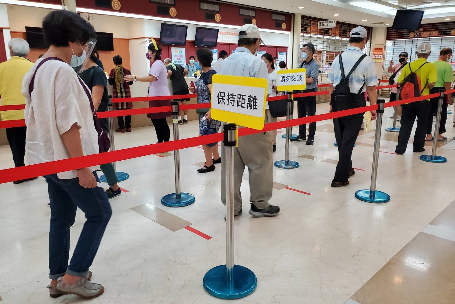 成醫戰疫 成大醫院假日大規模施打疫苗單日6000人接種 Ncku 國立成功大學national Cheng Kung University