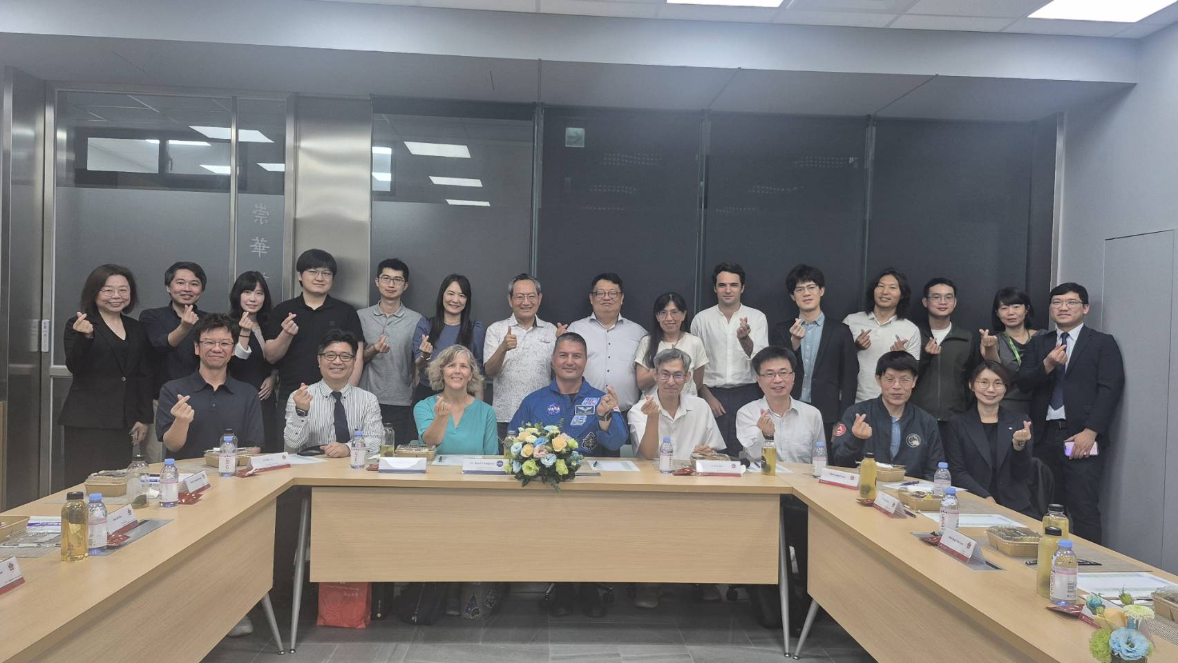 國際處邀集太空科技與醫學相關教授與林琪兒博士交流