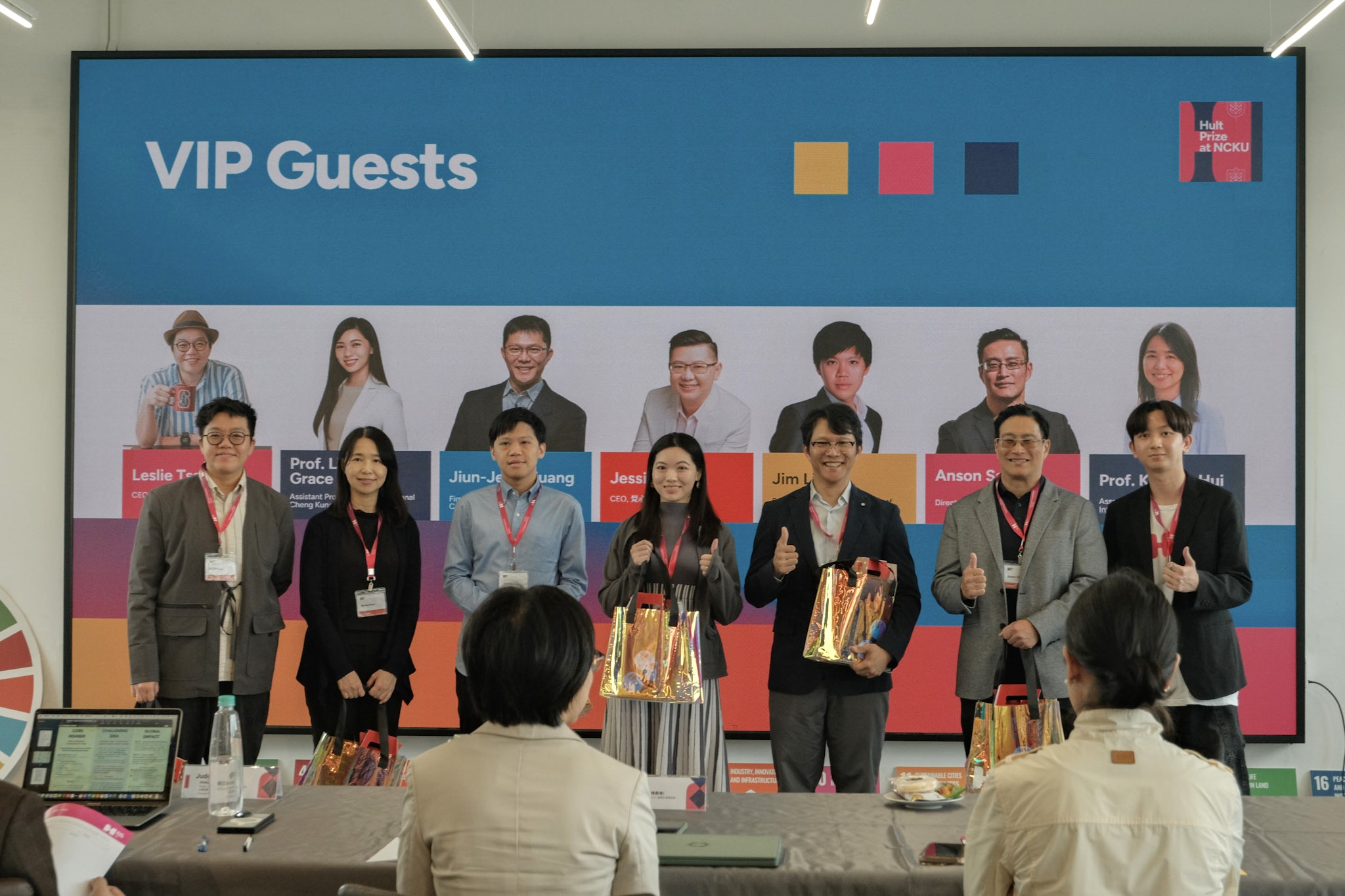 VIP guests, including speakers, mentors, and ecosystem partners, were acknowledged on stage for their strong support and contributions to the Grand Final.