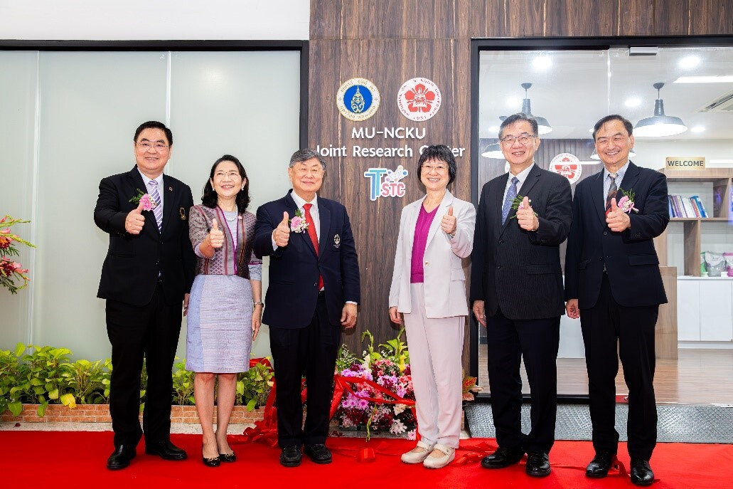 圖1：臺泰海外科學研究與技術創新中心 12 日曼谷揭牌