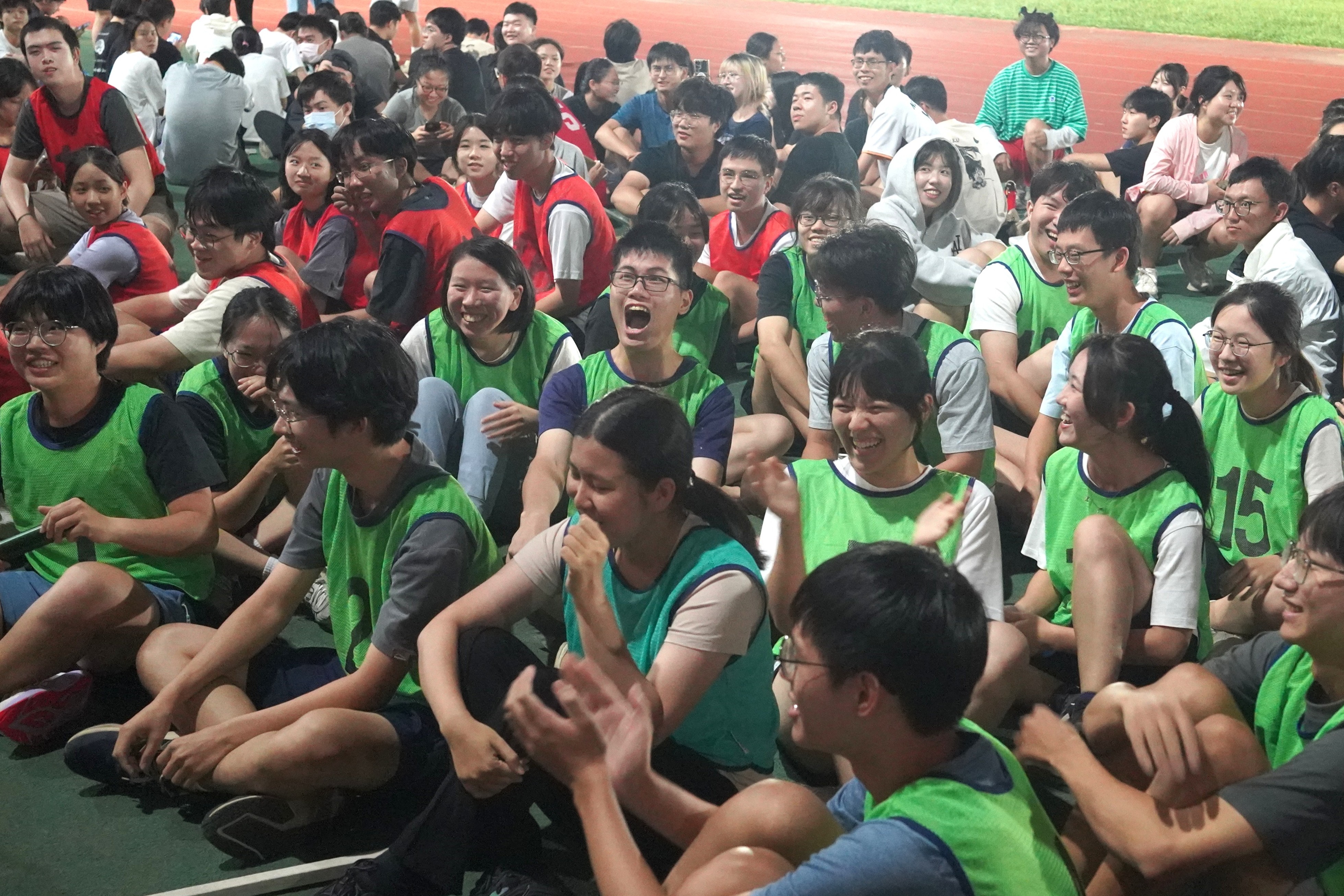 預賽最後一天賽程，現場氣氛依然熱力不減，充滿熱血加油聲，