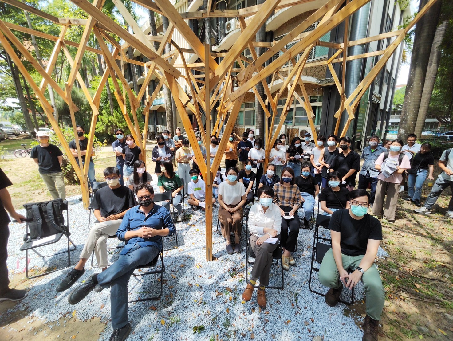 At 2022 academic year, “Interlace Forest” debuted at Banyan Garden of NCKU.