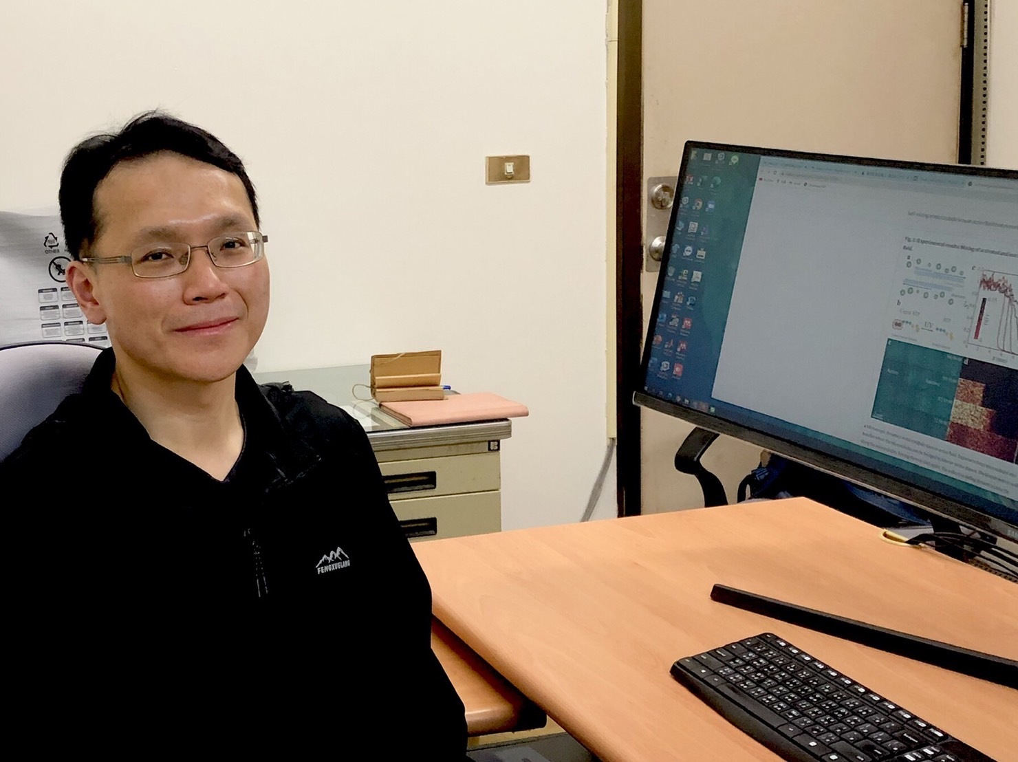 Assistant Professor Chih-Che Chueh from the Department of Aeronautics and Astronautics, NCKU, participated in a transnational research project on active fluids