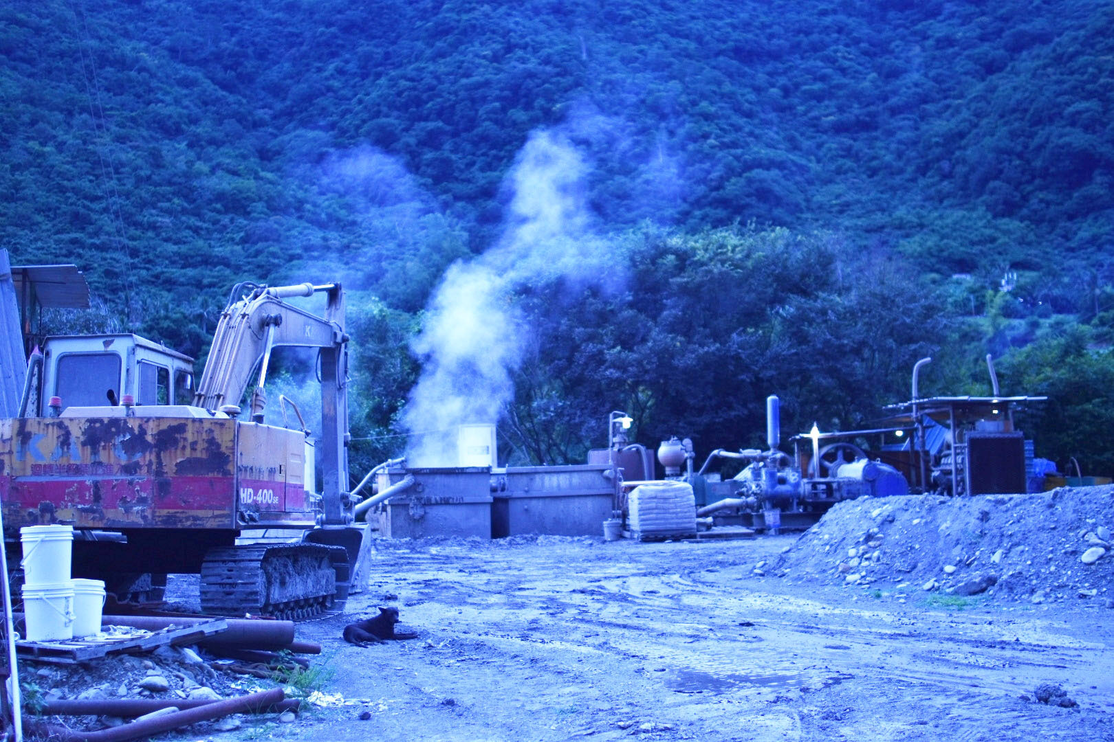 The view of Taimali-Chinlun Geothermal Area inspires Zeng.