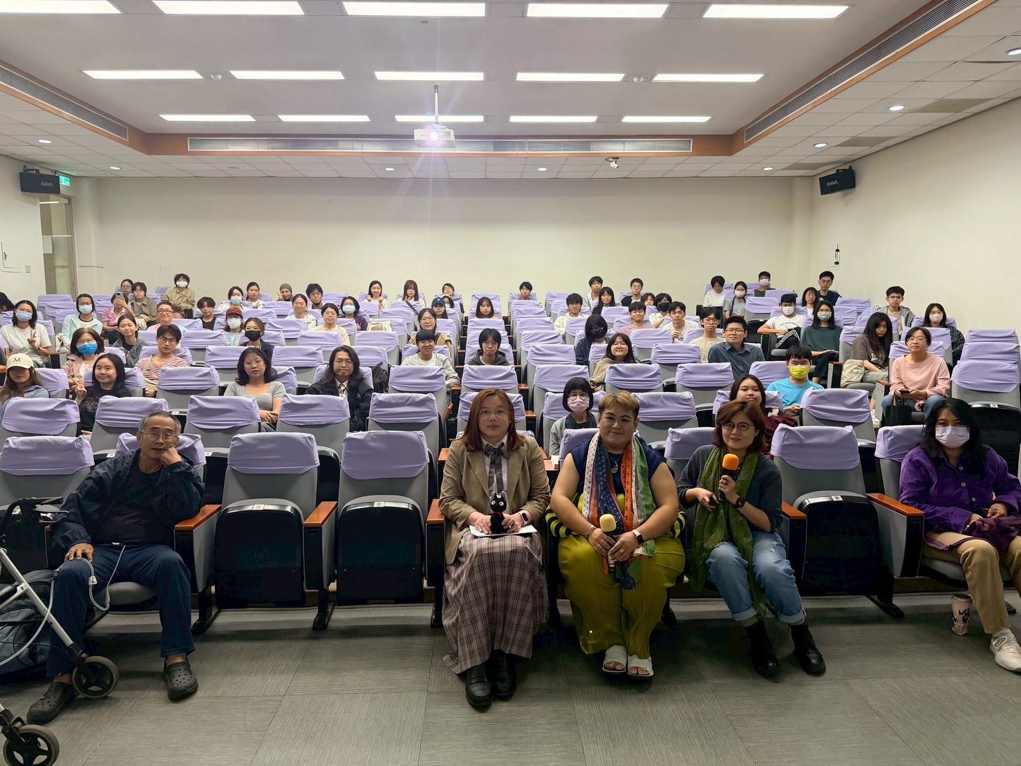 420 性別平等教育日 「台南粉紅點 Pink Dot」系列活動開跑，為 5 月 17 日市集、短講與表演活動暖身。