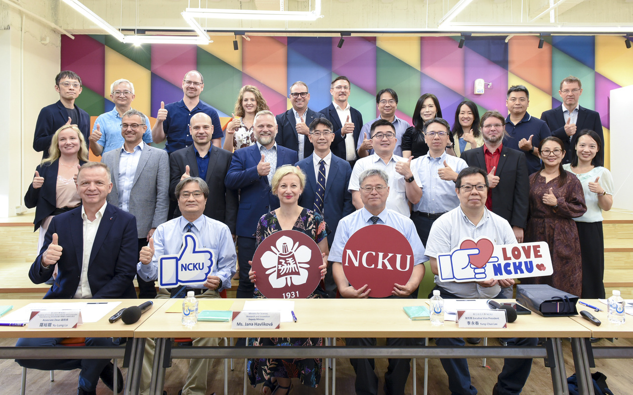 Link ToCzech Delegation