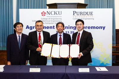 成大與美國普渡大學簽署大工程領域「雙學位計畫暨線上課程合作協議」